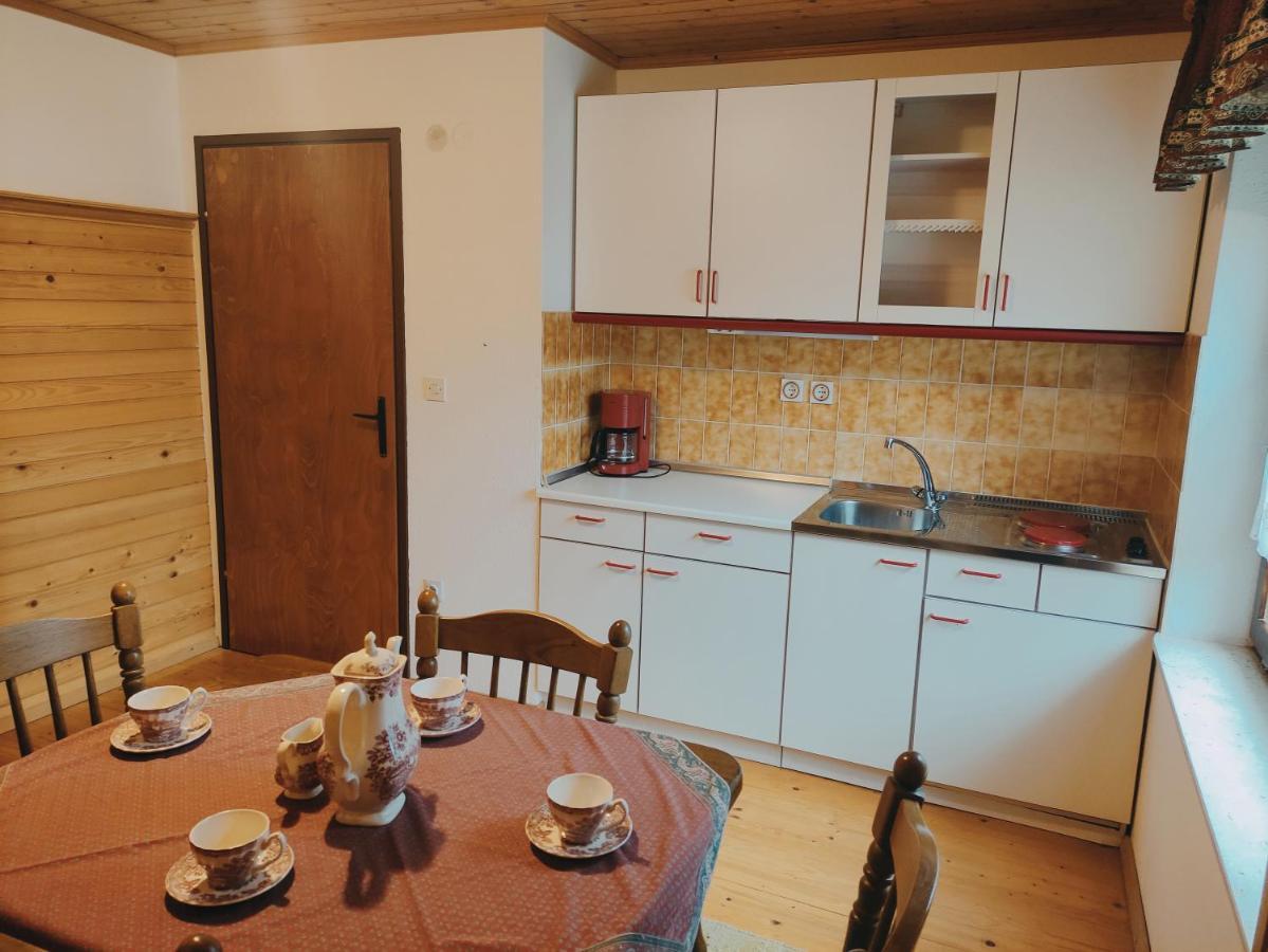 Alp House Hotell Bohinjska Bela Eksteriør bilde